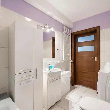 Maroks Zolwia By Bookinghost *